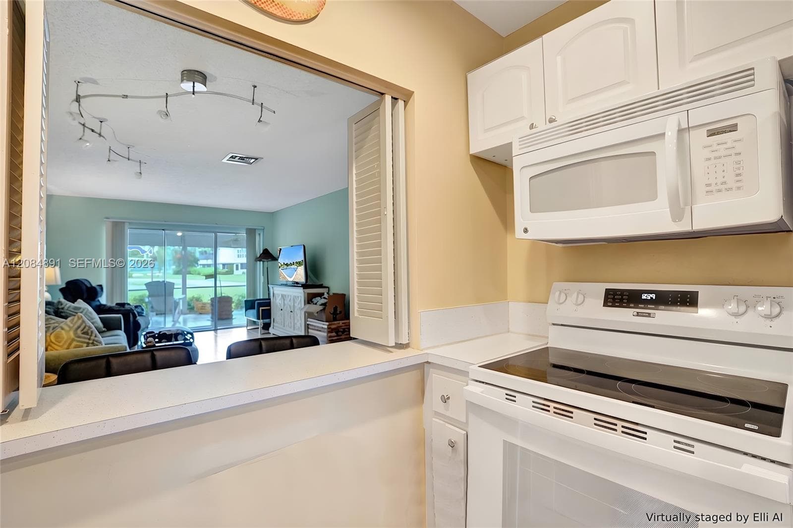 PINES OF DELRAY NORTH · #98-B in Delray Beach - Photo 8