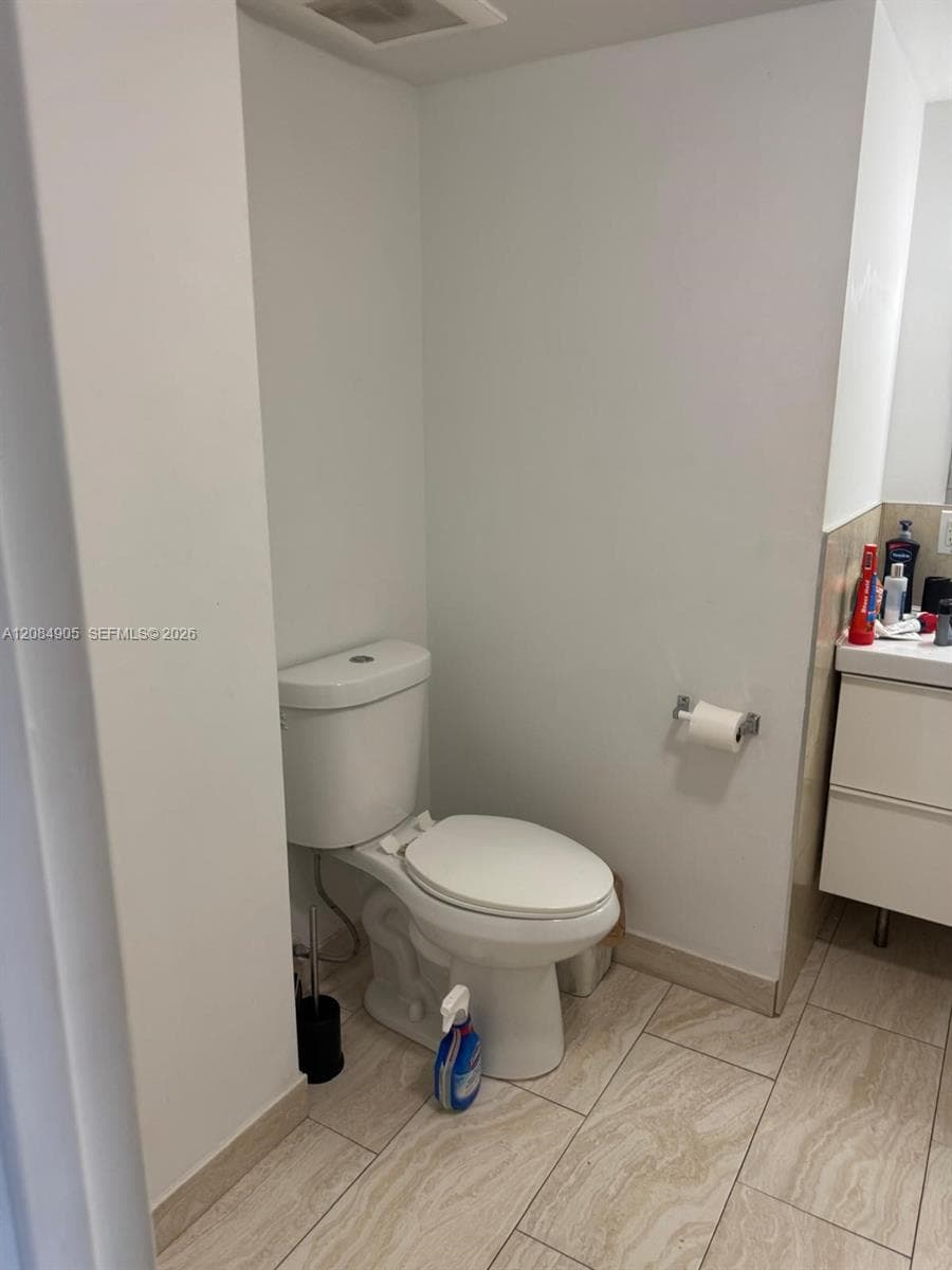 Buckley Towers Condo · #515W in Miami - Photo 10