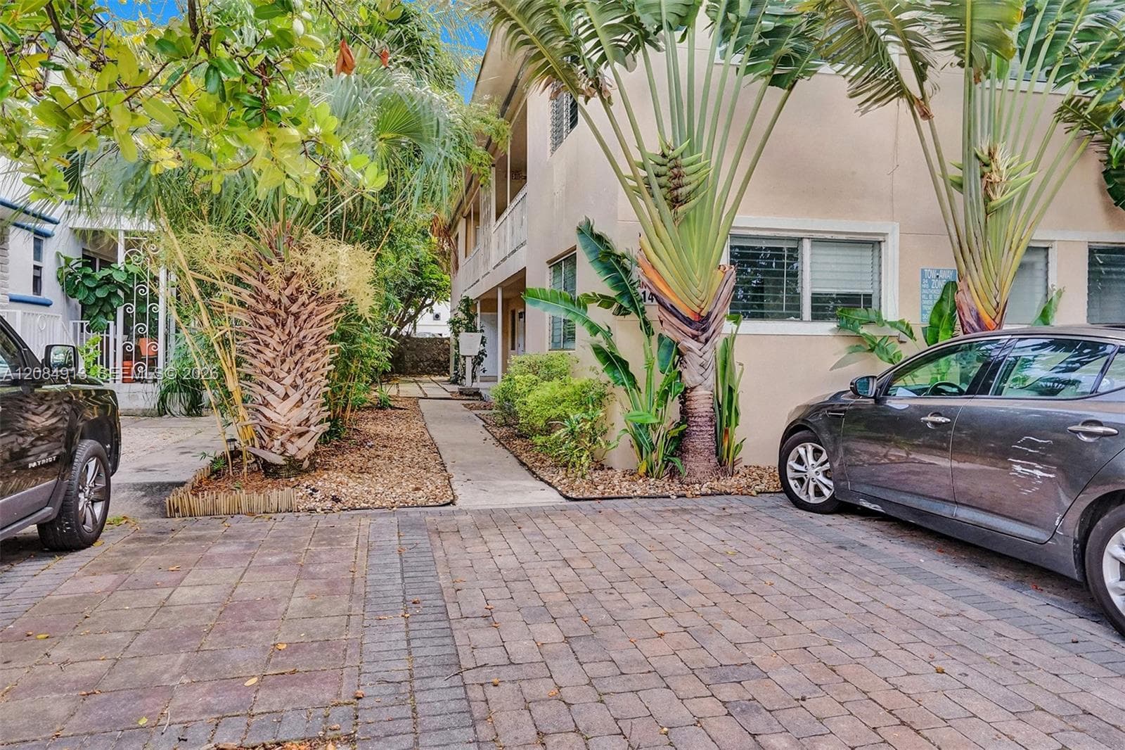 BAY LINCOLN · #1 in Miami Beach - Photo 1