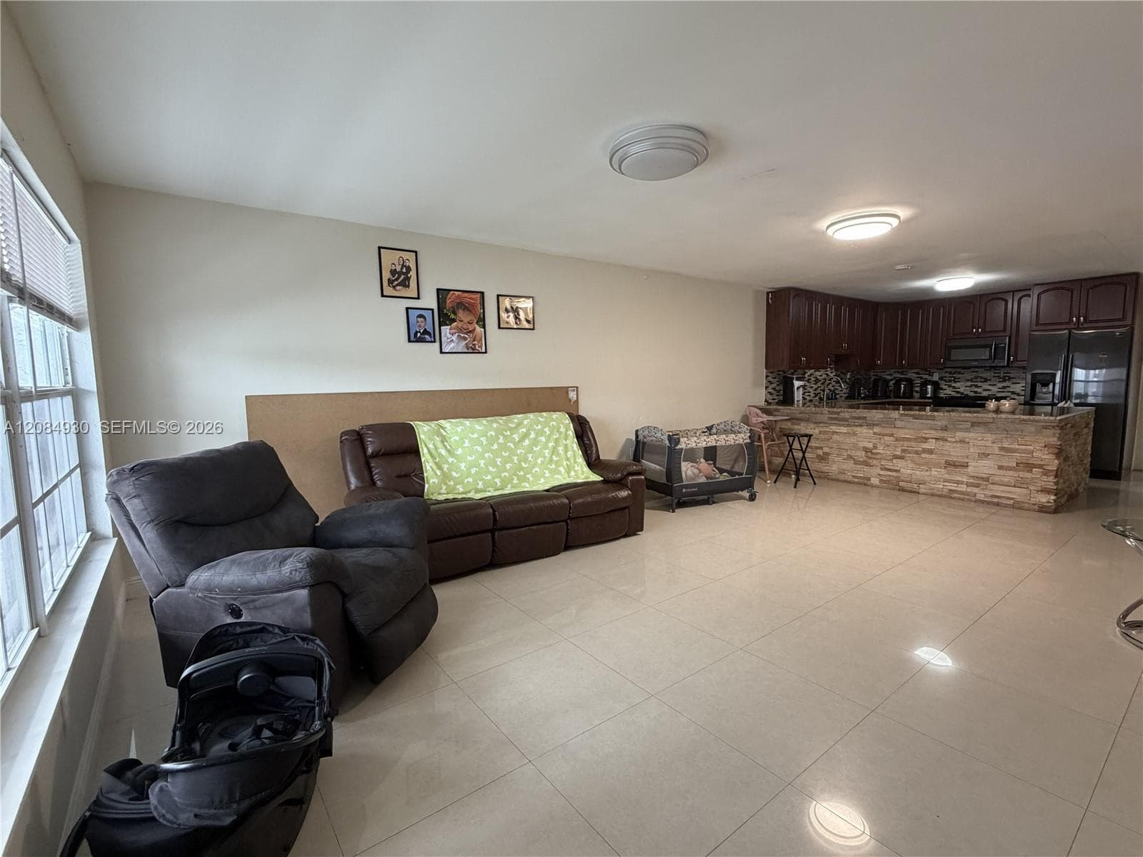 4435 NW 185th St photo 1
