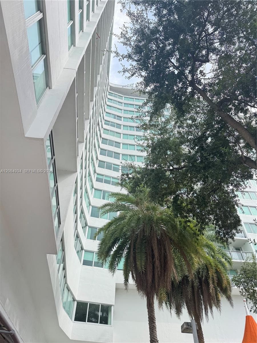BURLEIGH HOUSE CONDO · #1806 in Miami Beach - Photo 22