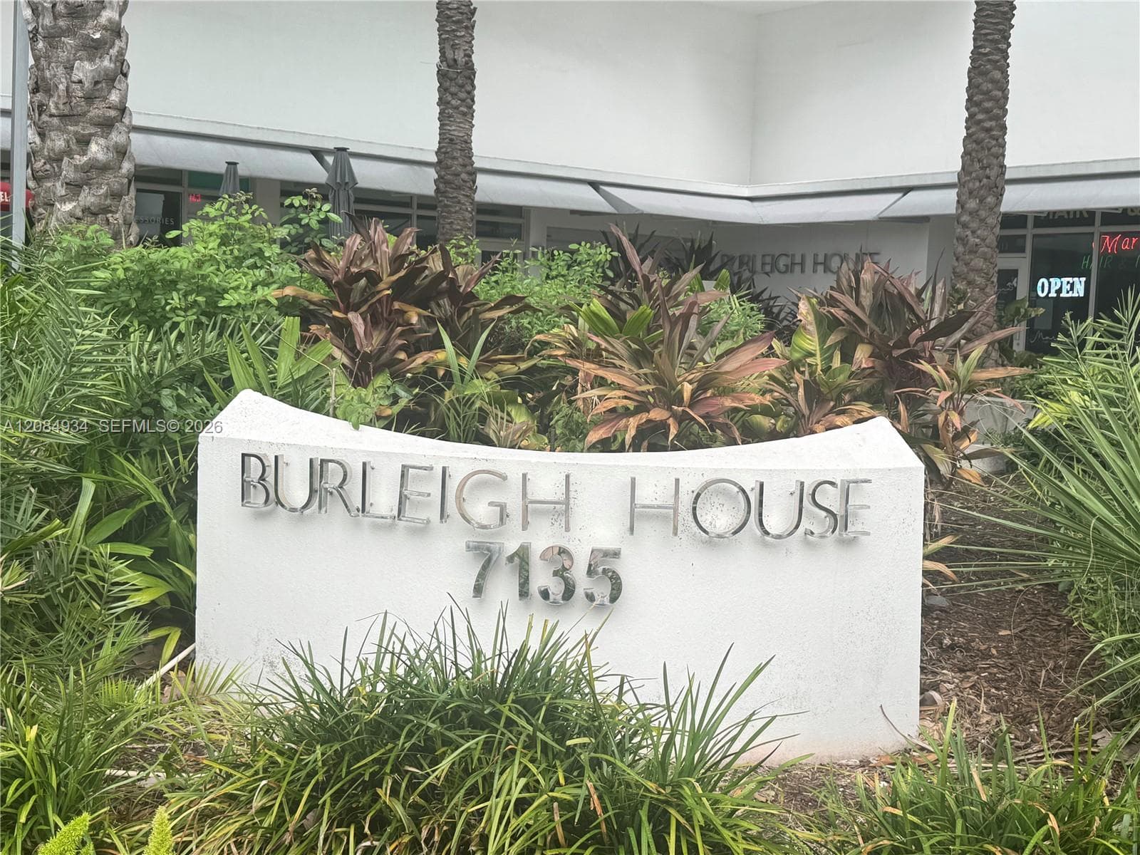 BURLEIGH HOUSE CONDO · #1806 in Miami Beach - Photo 24