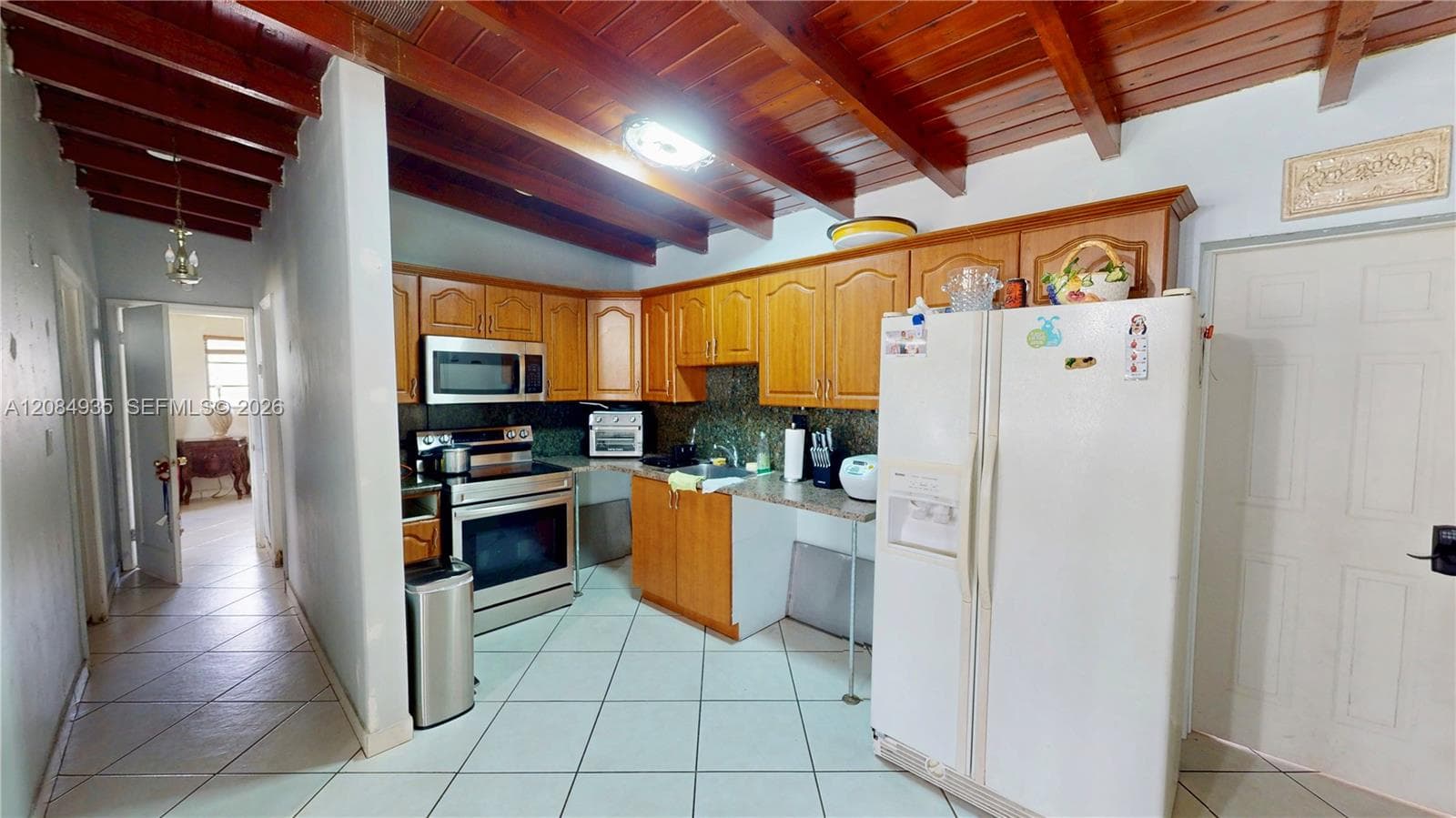 9940 SW 48th St photo 6