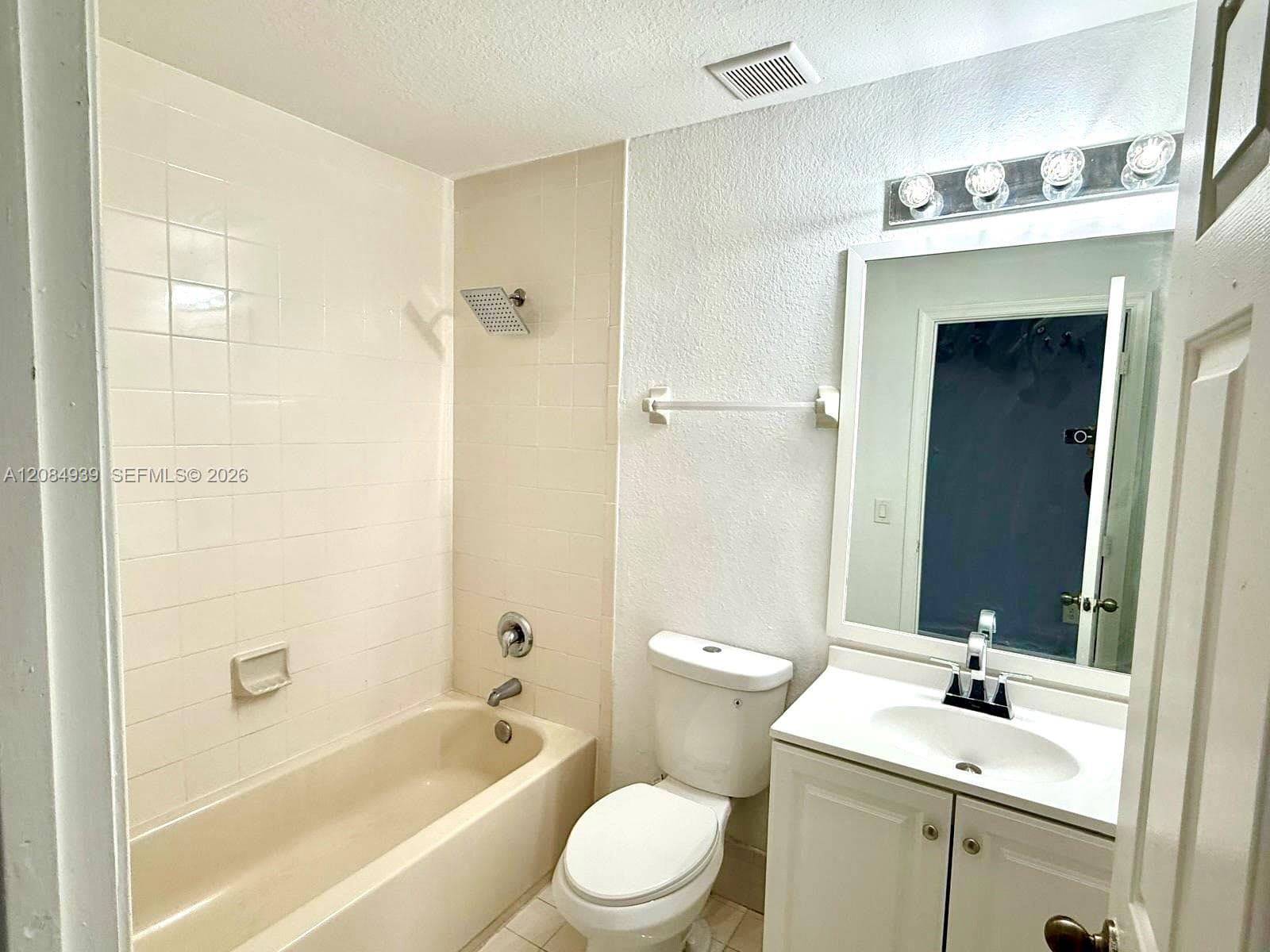 2869 SE 15th Rd #70 photo 2