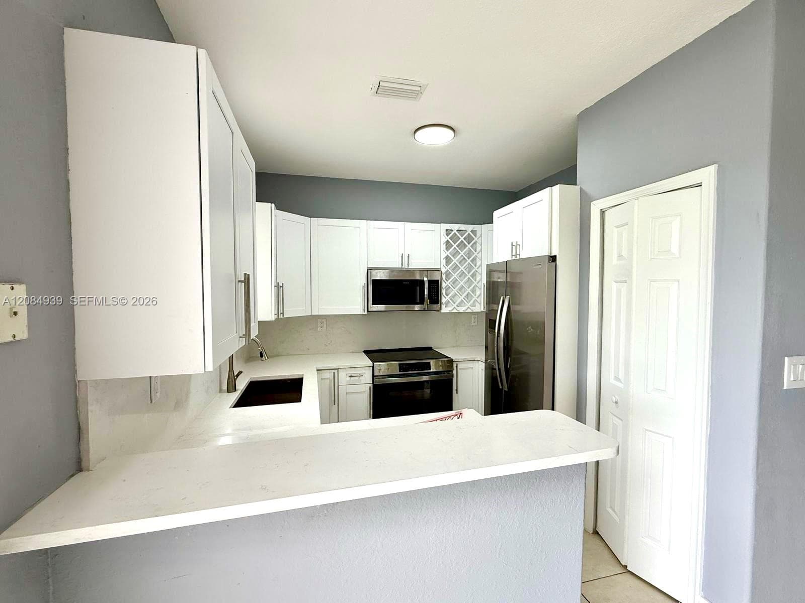 2869 SE 15th Rd #70 photo 5