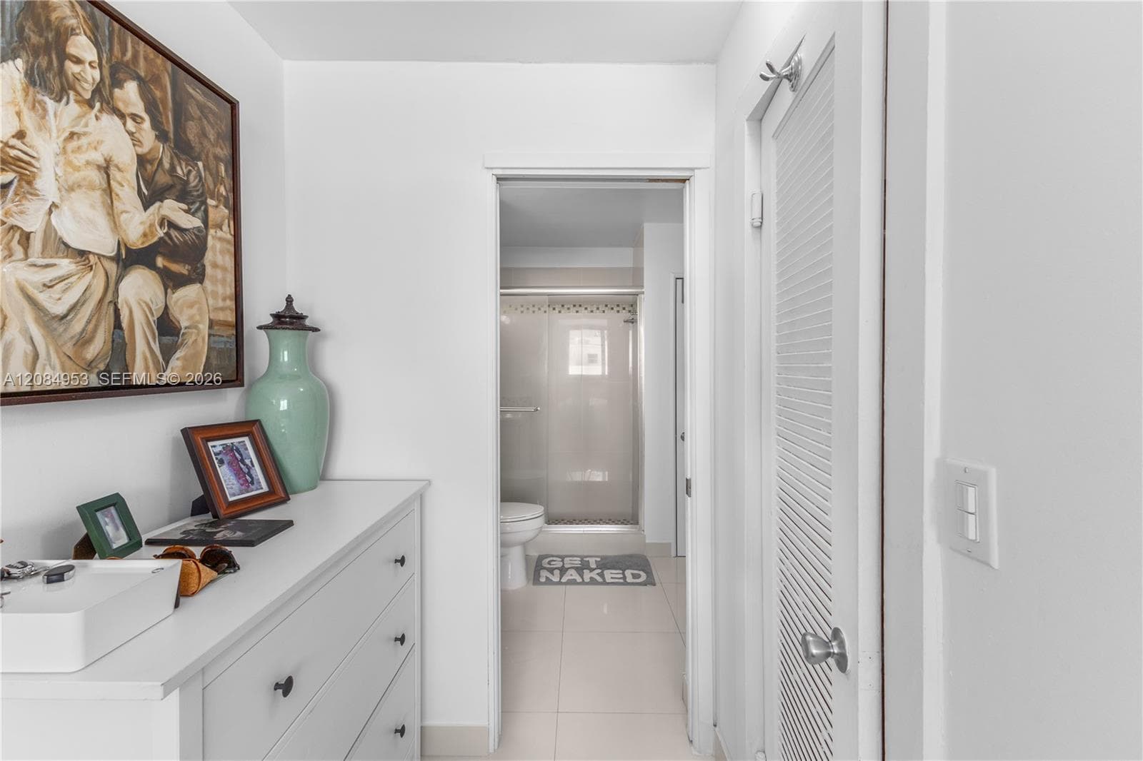 OCEAN POINT CONDO · #607 in Miami Beach - Photo 17