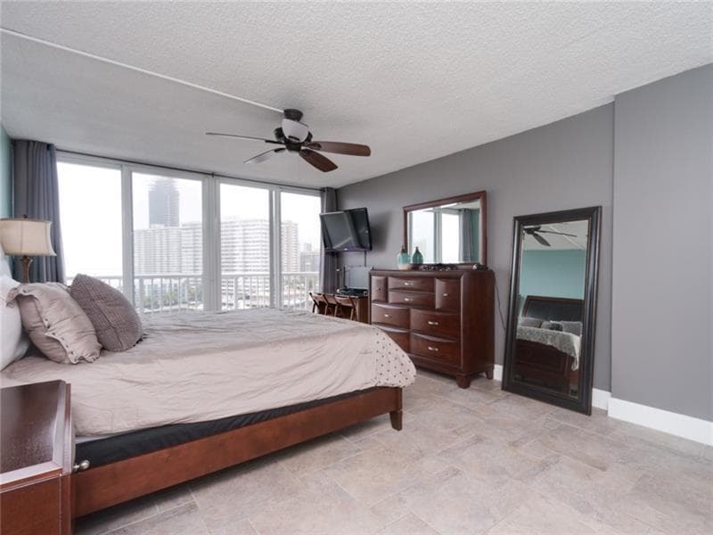 master bedroom 2