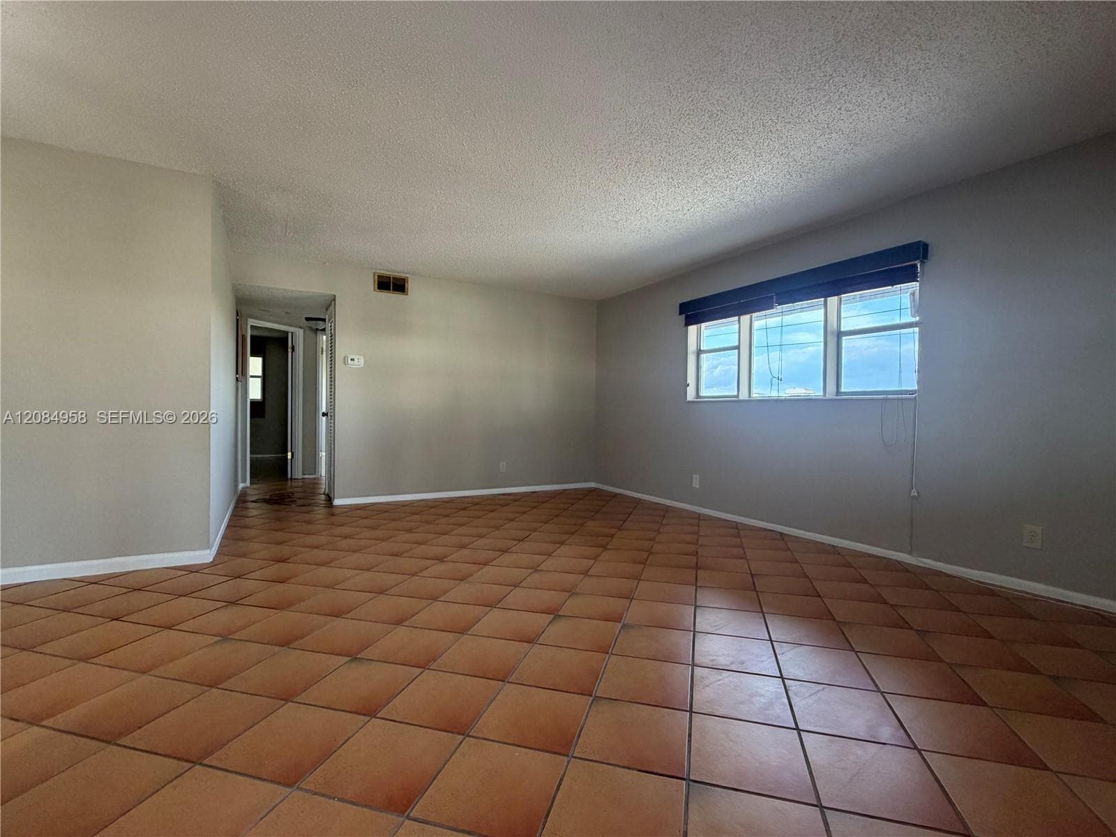 PARADISE BY THE SEA CONDO · #310 in Hallandale Beach - Photo 4