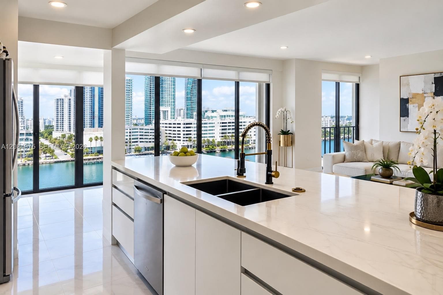 TOWERS OF OCEANVIEW SOUTH · #1018 in Hallandale Beach - Photo 2
