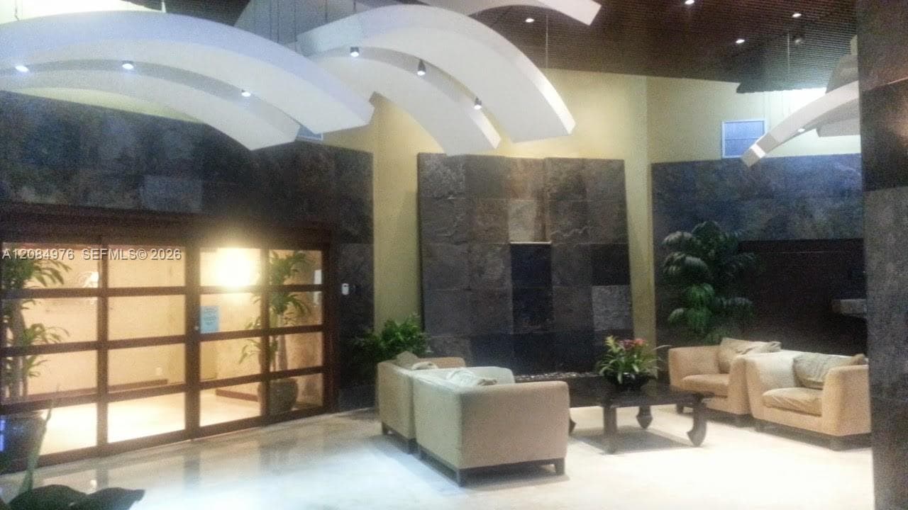 Parc Cenoutral Aventura S · #1710 in Aventura - Photo 33