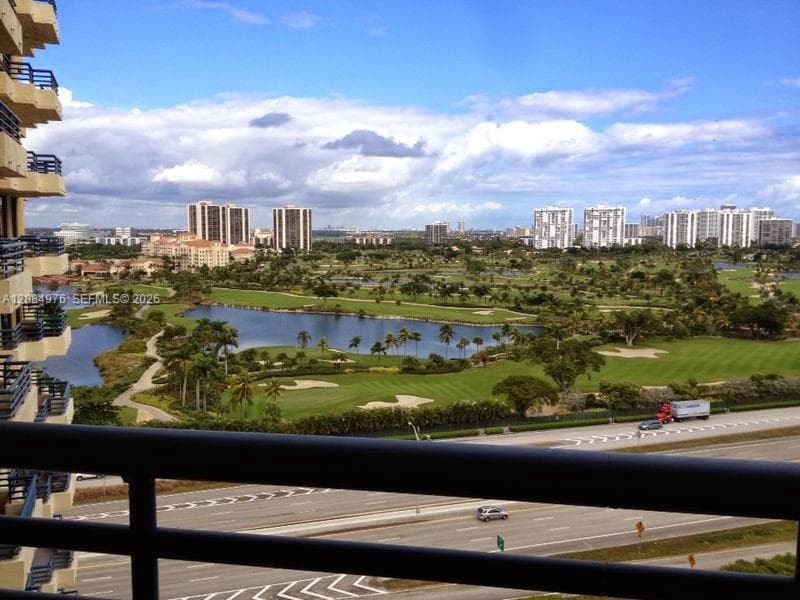 Parc Cenoutral Aventura S · #1710 in Aventura - Photo 29