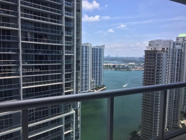 Icon Brickell II · #3410 in Miami - Photo 26