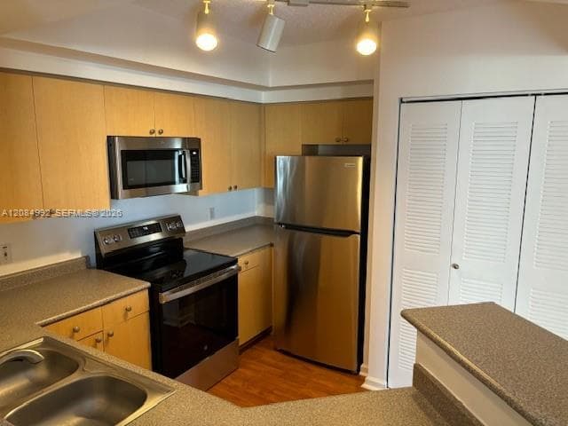 REGENT PARK CONDO · #502A in Hollywood - Photo 4