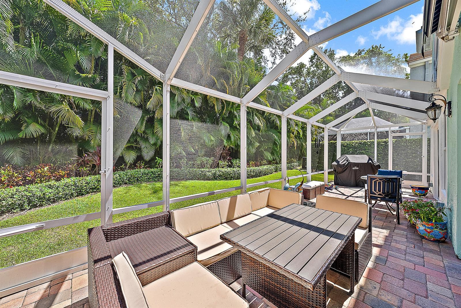 Screened Patio