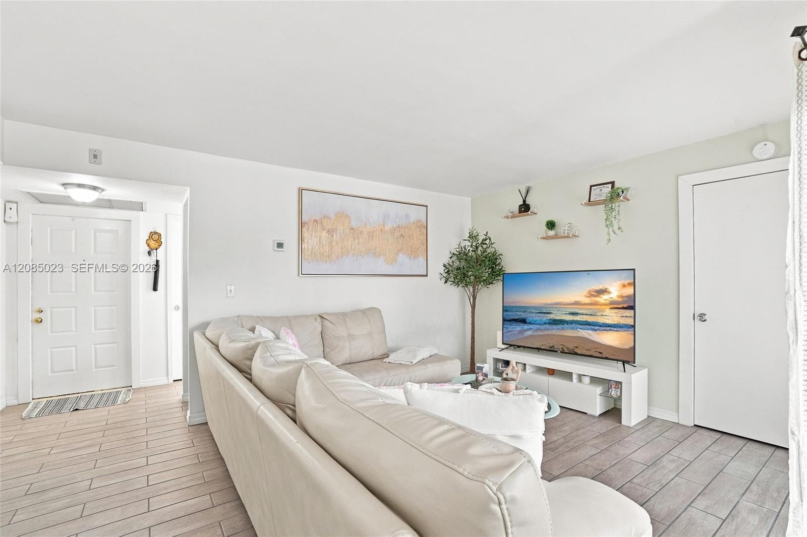 Lakeshore Condo · #1031C in Homestead - Photo 10