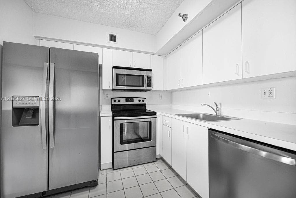 PARC CENTRAL AVENTURA SOU · #LP03 in Aventura - Photo 27