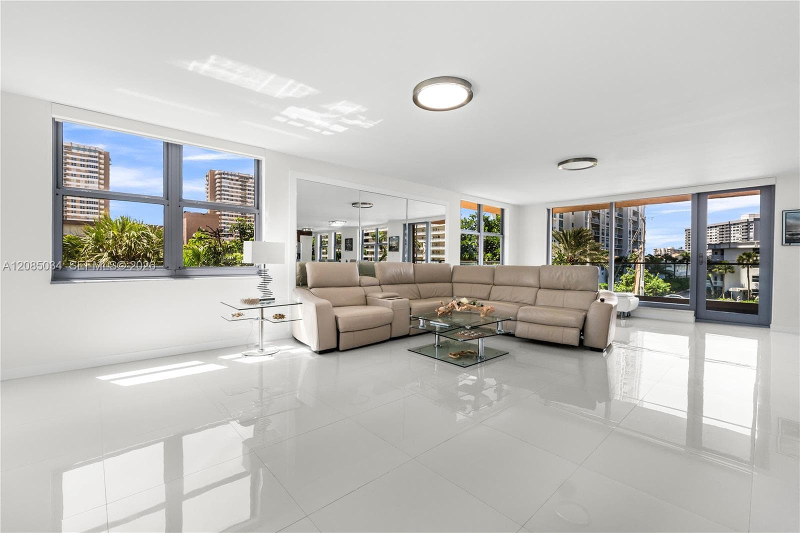 MALAGA TOWERS · #3A in Hallandale Beach - Photo 8