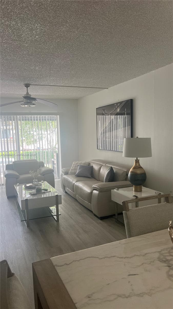 Casa Real Condo · #210 in Hialeah - Photo 4
