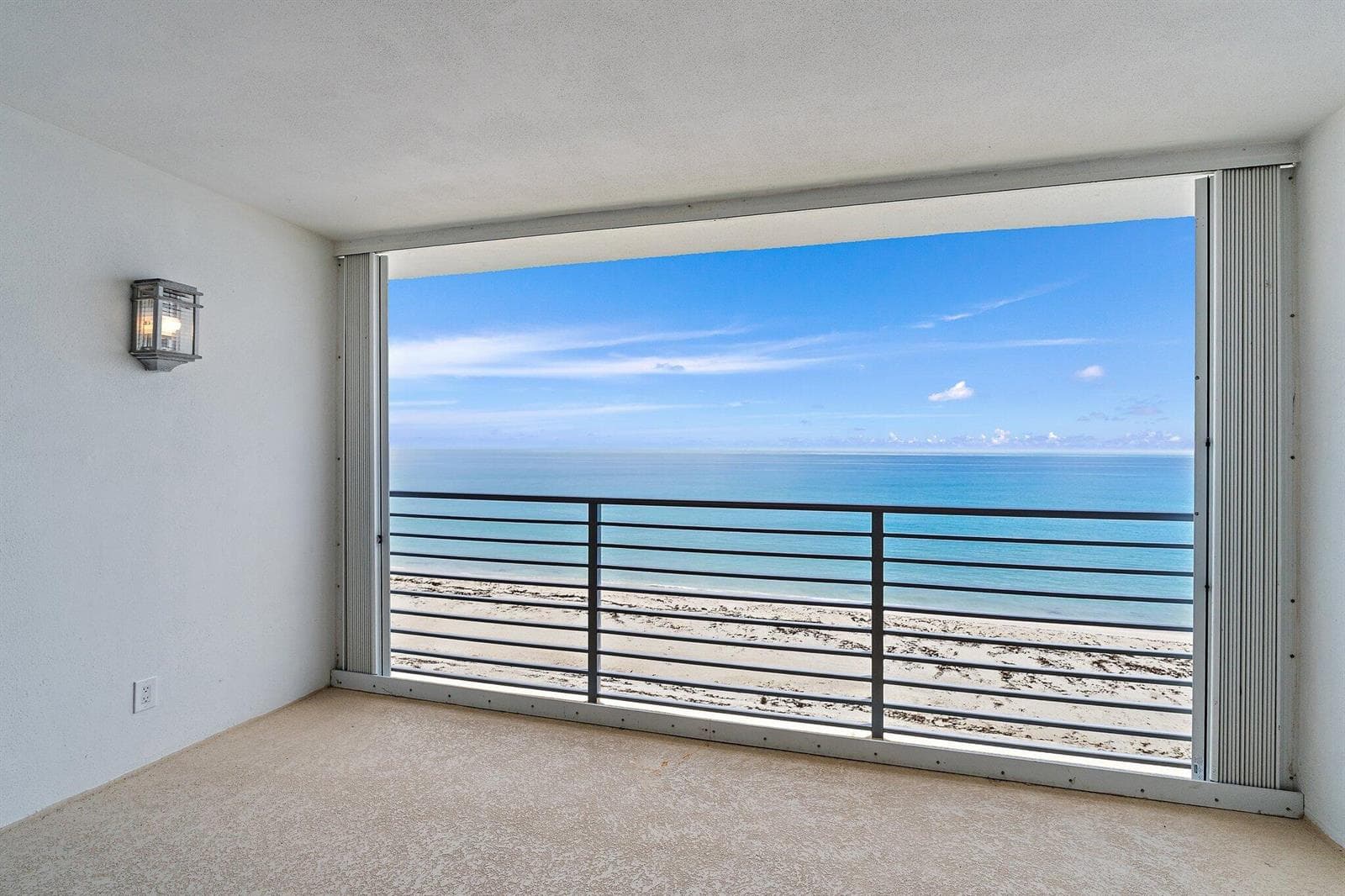 042-900OceanDr-705-JunoBeach-SMALL