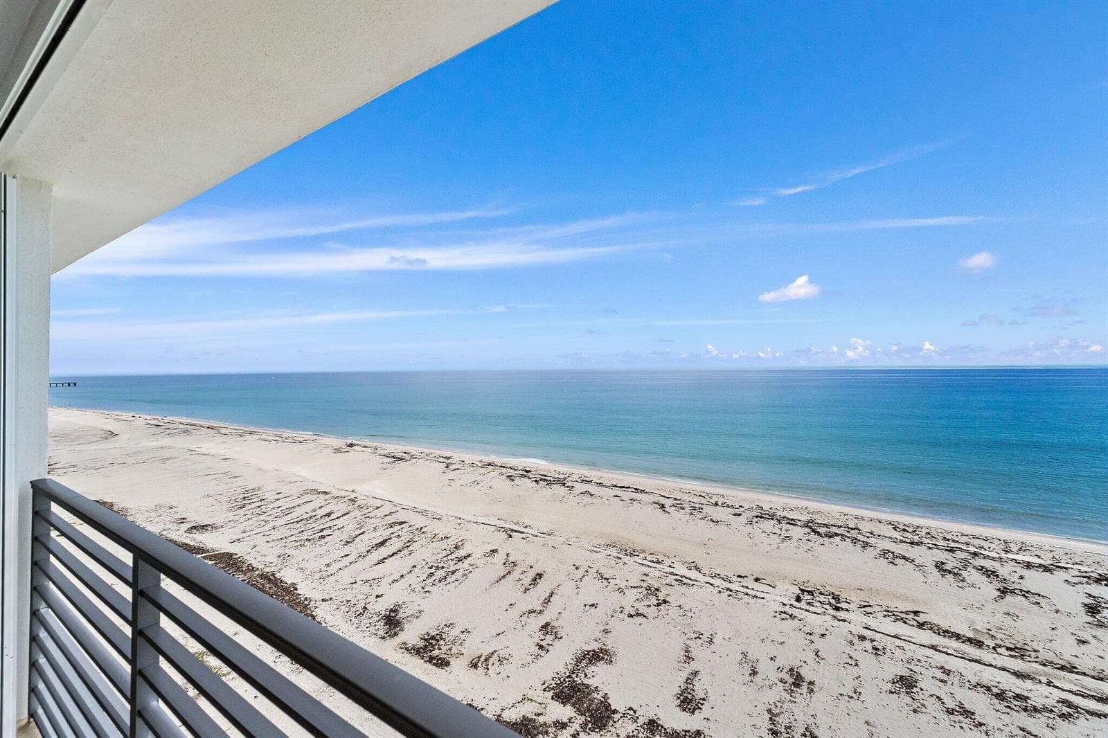 045-900OceanDr-705-JunoBeach-SMALL