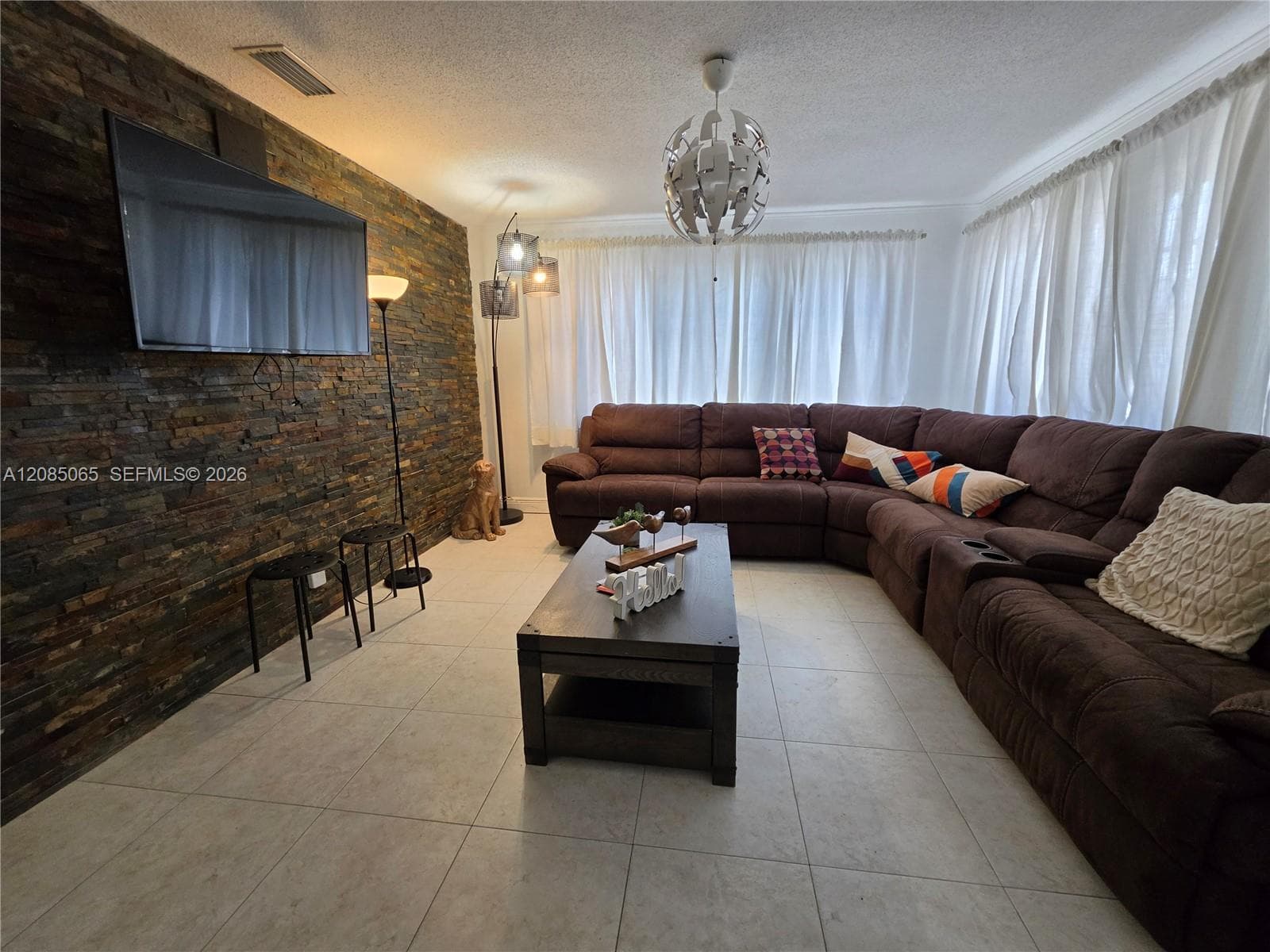 TOWN & COUNTRY APTS CONDO · #119 in Hollywood - Photo 6