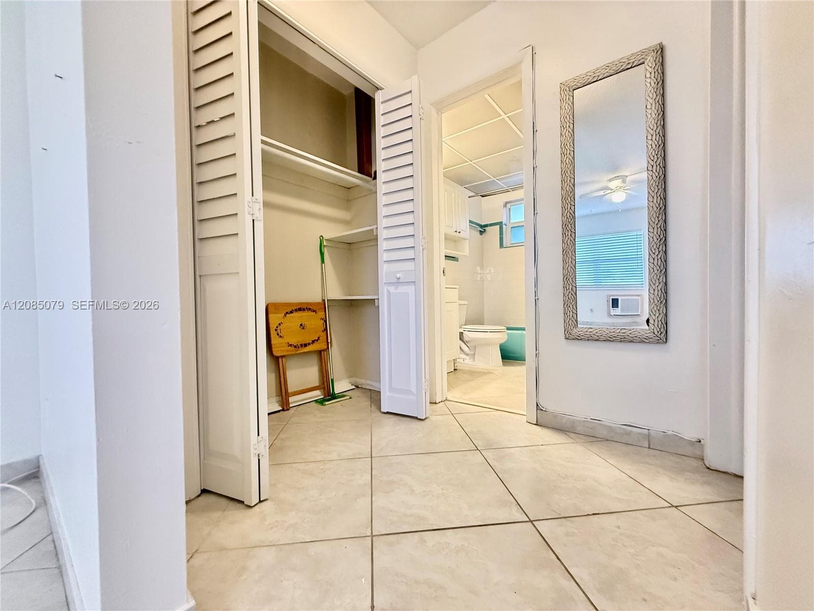 RONOLA APTS CONDO · #7 in Dania Beach - Photo 8
