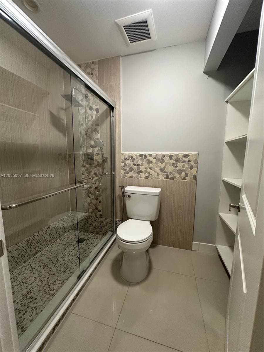 14357 Kendale Lakes Cir #14357 photo 44