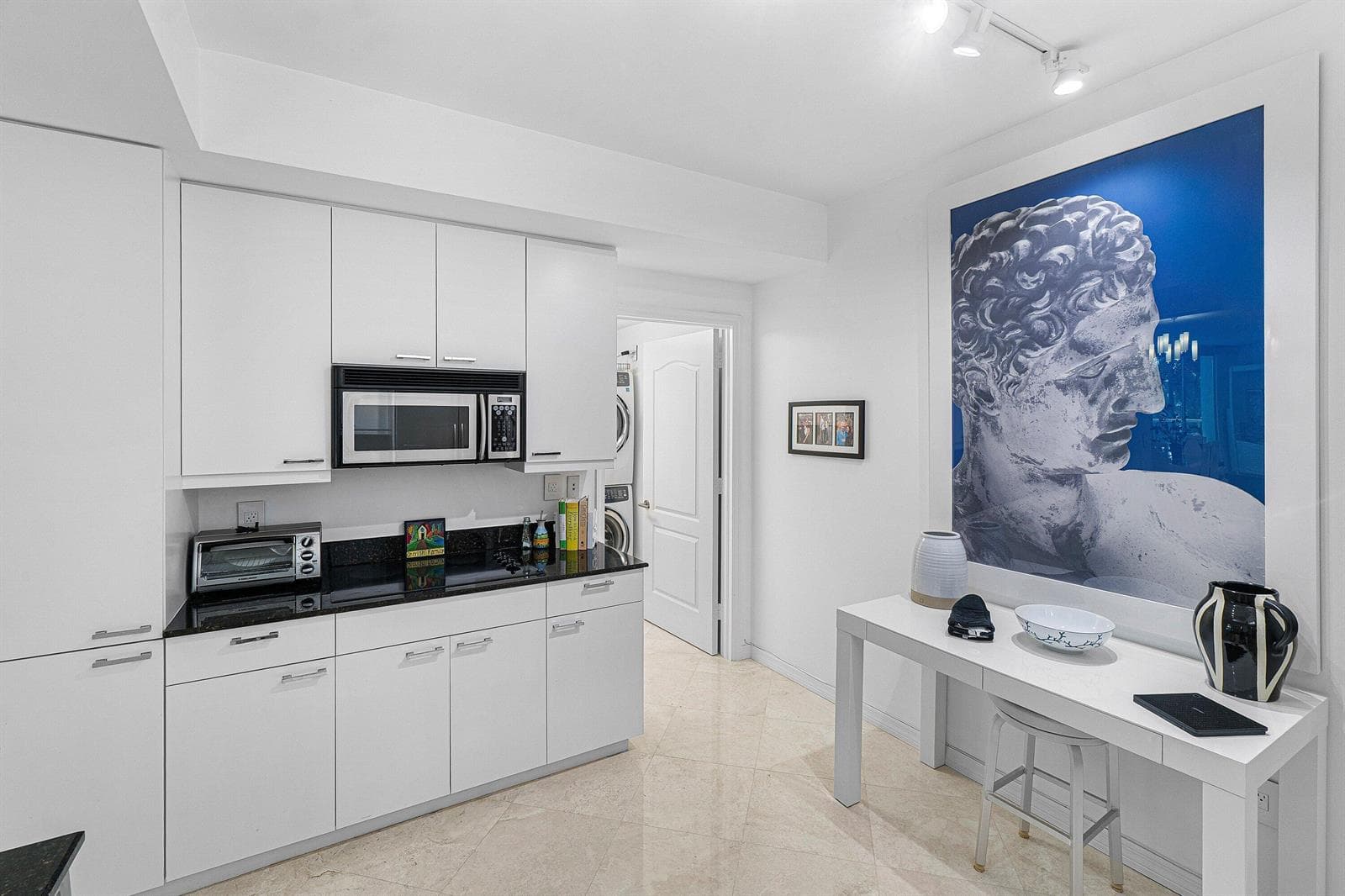 550 SE Mizner Blvd B309 Boca Raton FL 33