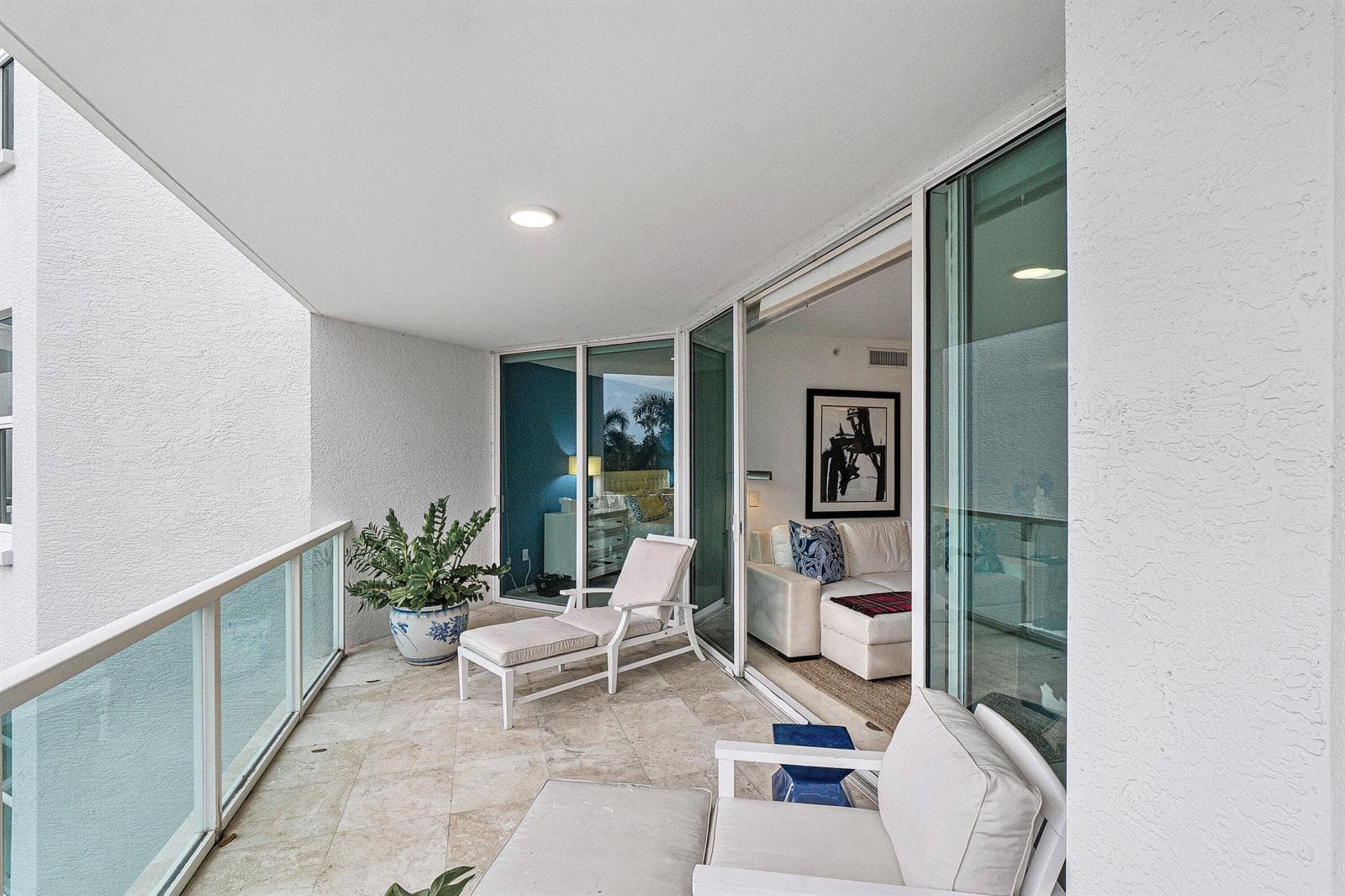 550 SE Mizner Blvd B309 Boca Raton FL 33