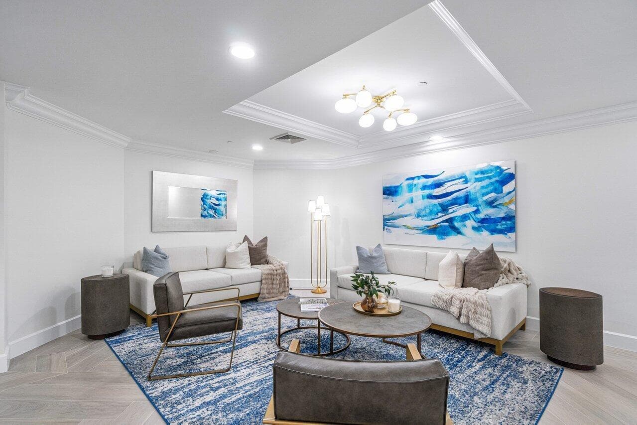 550 SE Mizner Blvd B309 Boca Raton FL 33