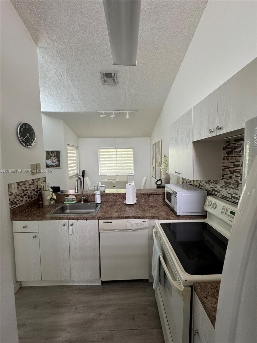 PARC VISTA CONDO · #14035 in Miami - Photo 41