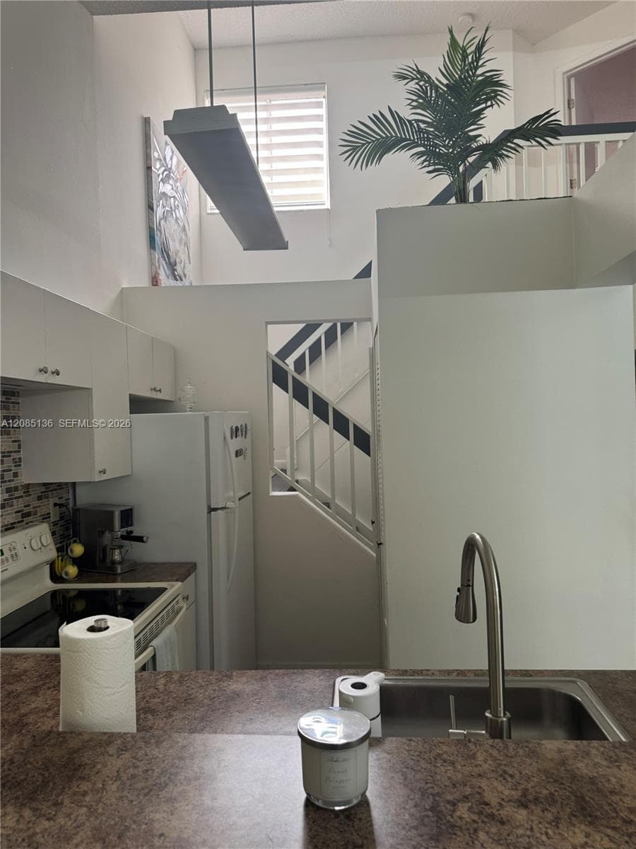 PARC VISTA CONDO · #14035 in Miami - Photo 4