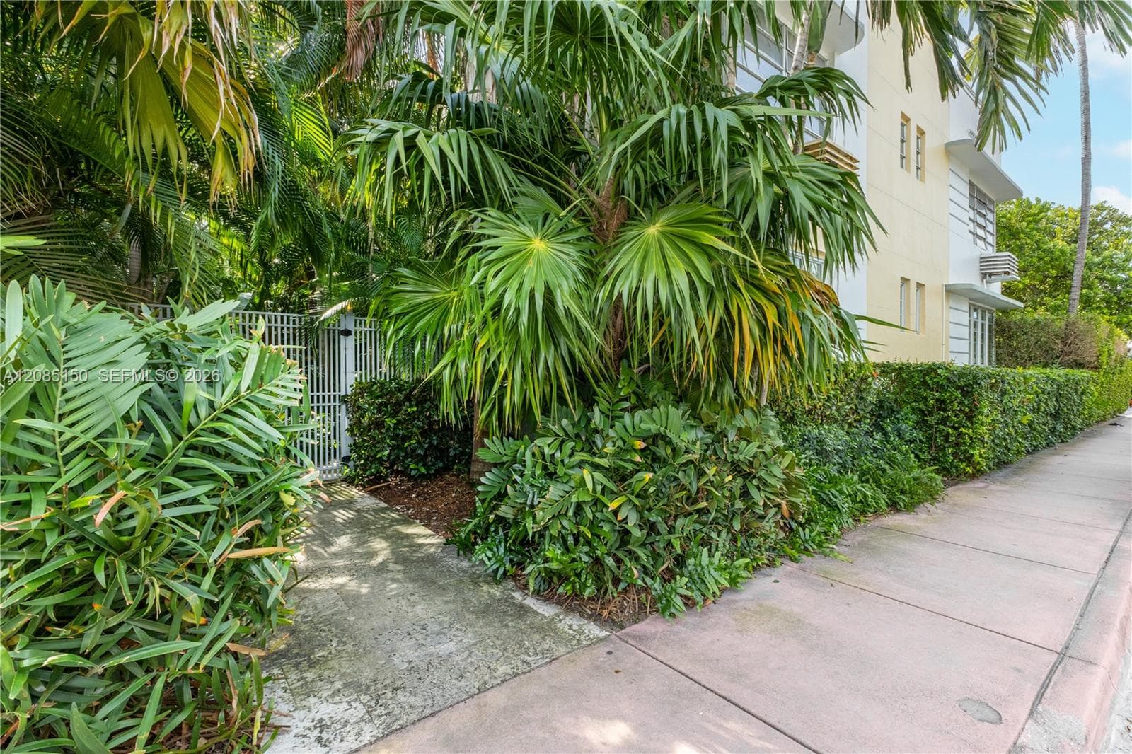 THE DIXON CONDO · #209 in Miami Beach - Photo 12