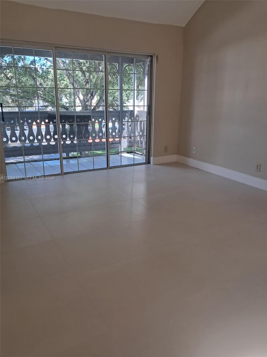 MAHOGANY KEY CONDO #7 · #204 in Miami - Photo 6