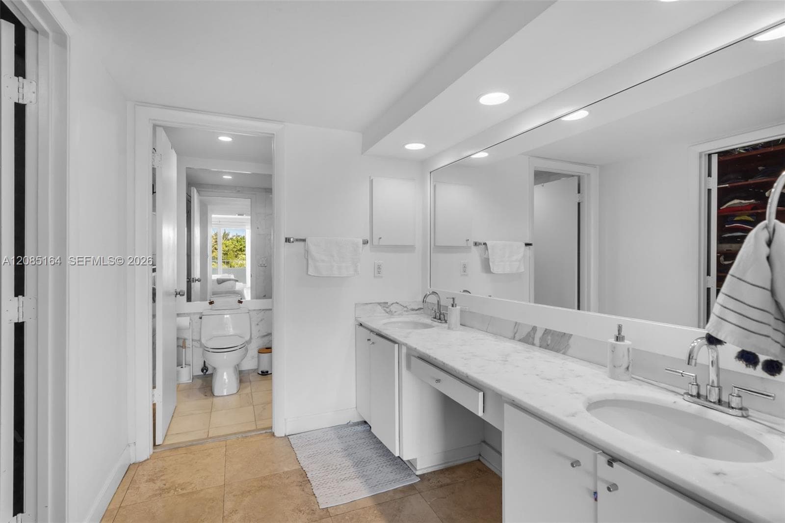 Commodore Club South · #310 in Key Biscayne - Photo 23