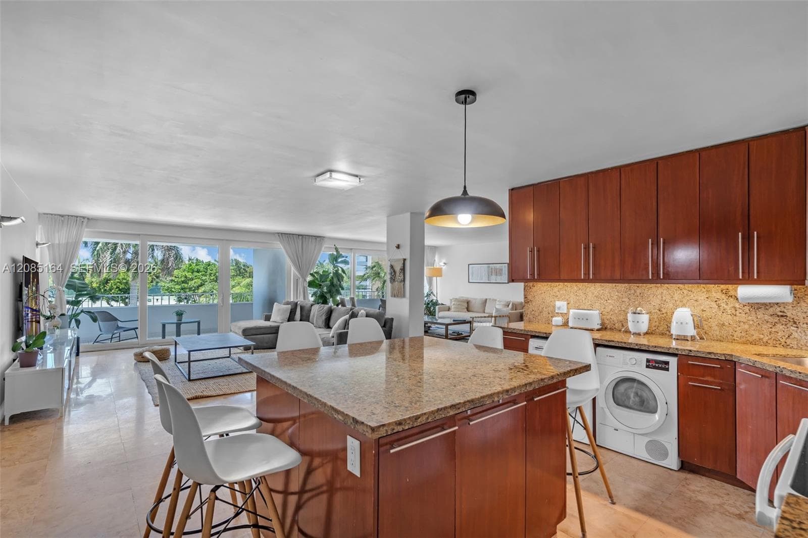 Commodore Club South · #310 in Key Biscayne - Photo 9
