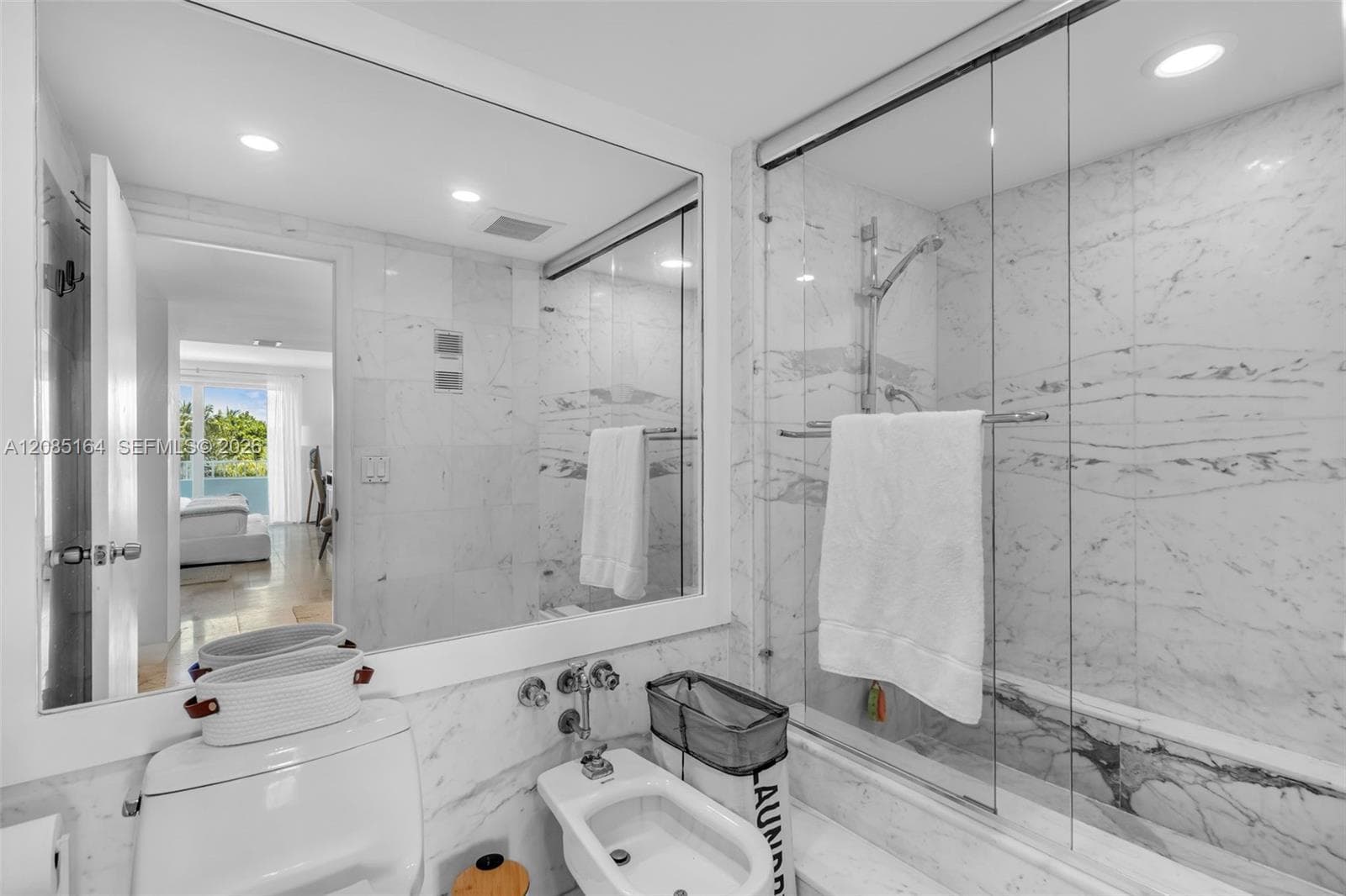 Commodore Club South · #310 in Key Biscayne - Photo 24