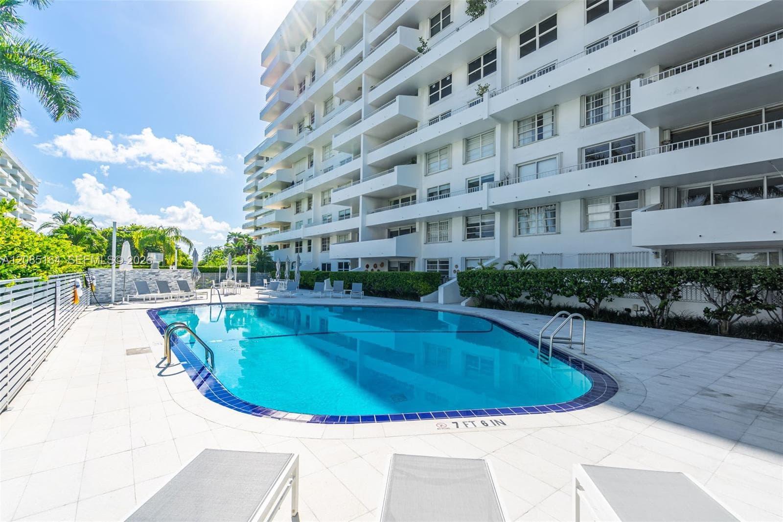 Commodore Club South · #310 in Key Biscayne - Photo 40