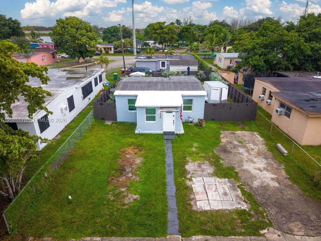 2020 Rutland St photo 3