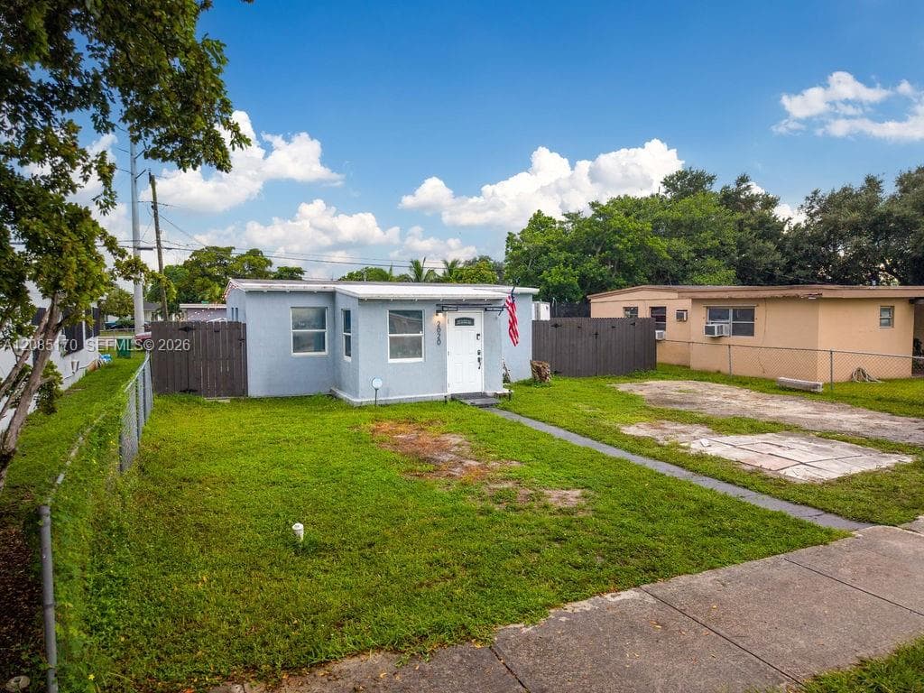 2020 Rutland St photo 4
