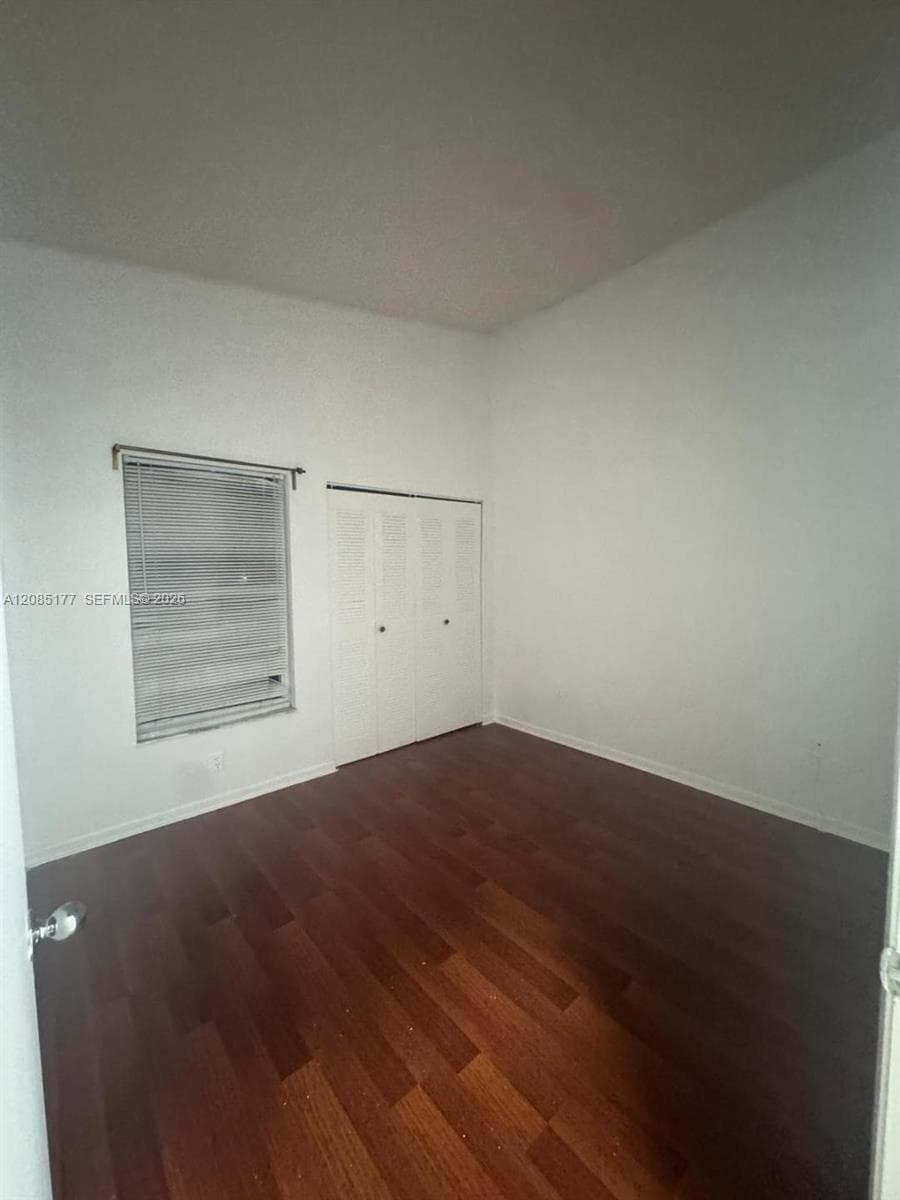 Point Lake Condo · #207 in Miami - Photo 13