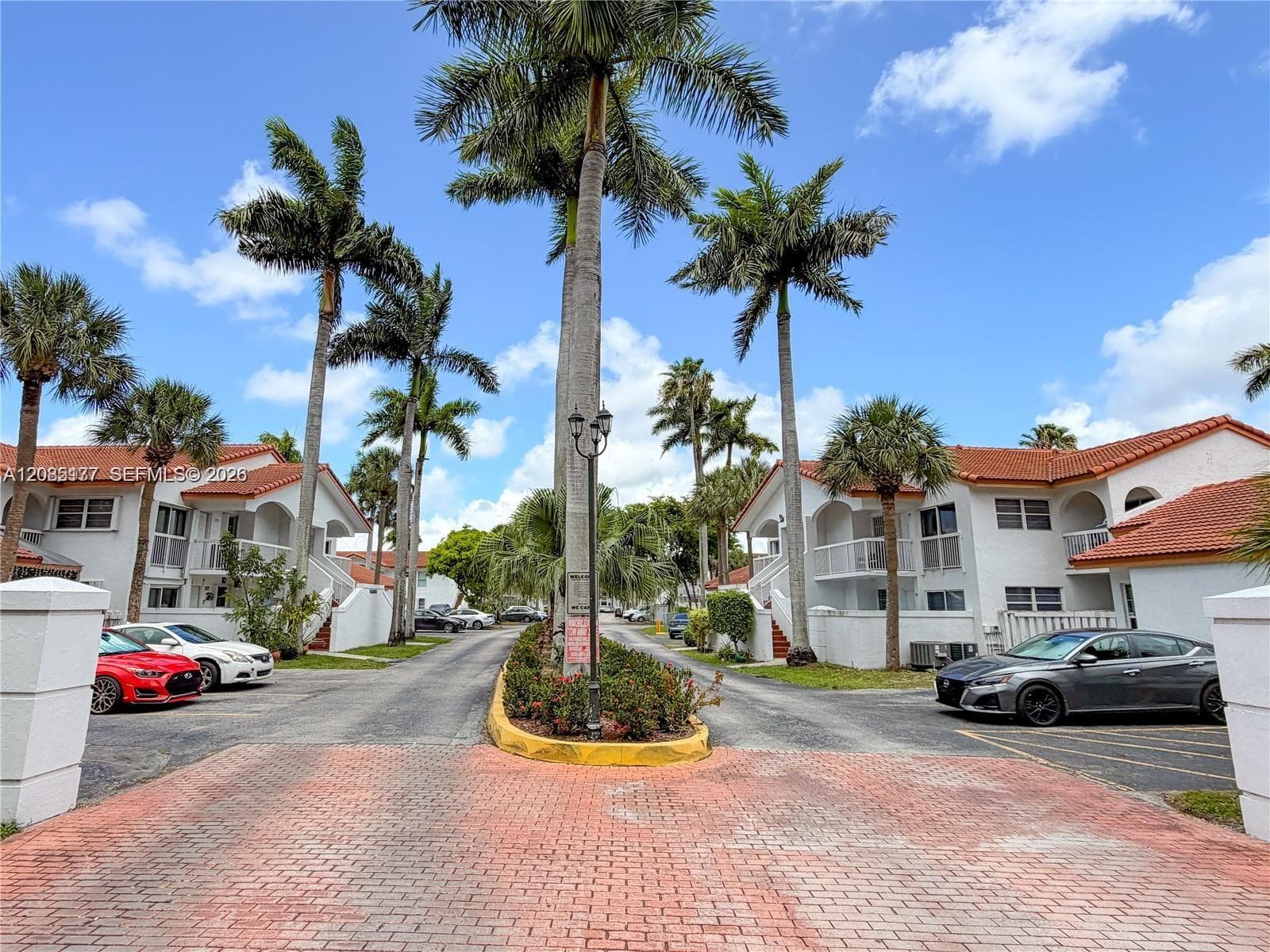 Point Lake Condo · #207 in Miami - Photo 3