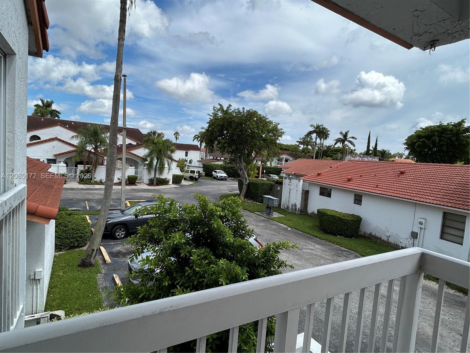 Point Lake Condo · #207 in Miami - Photo 5