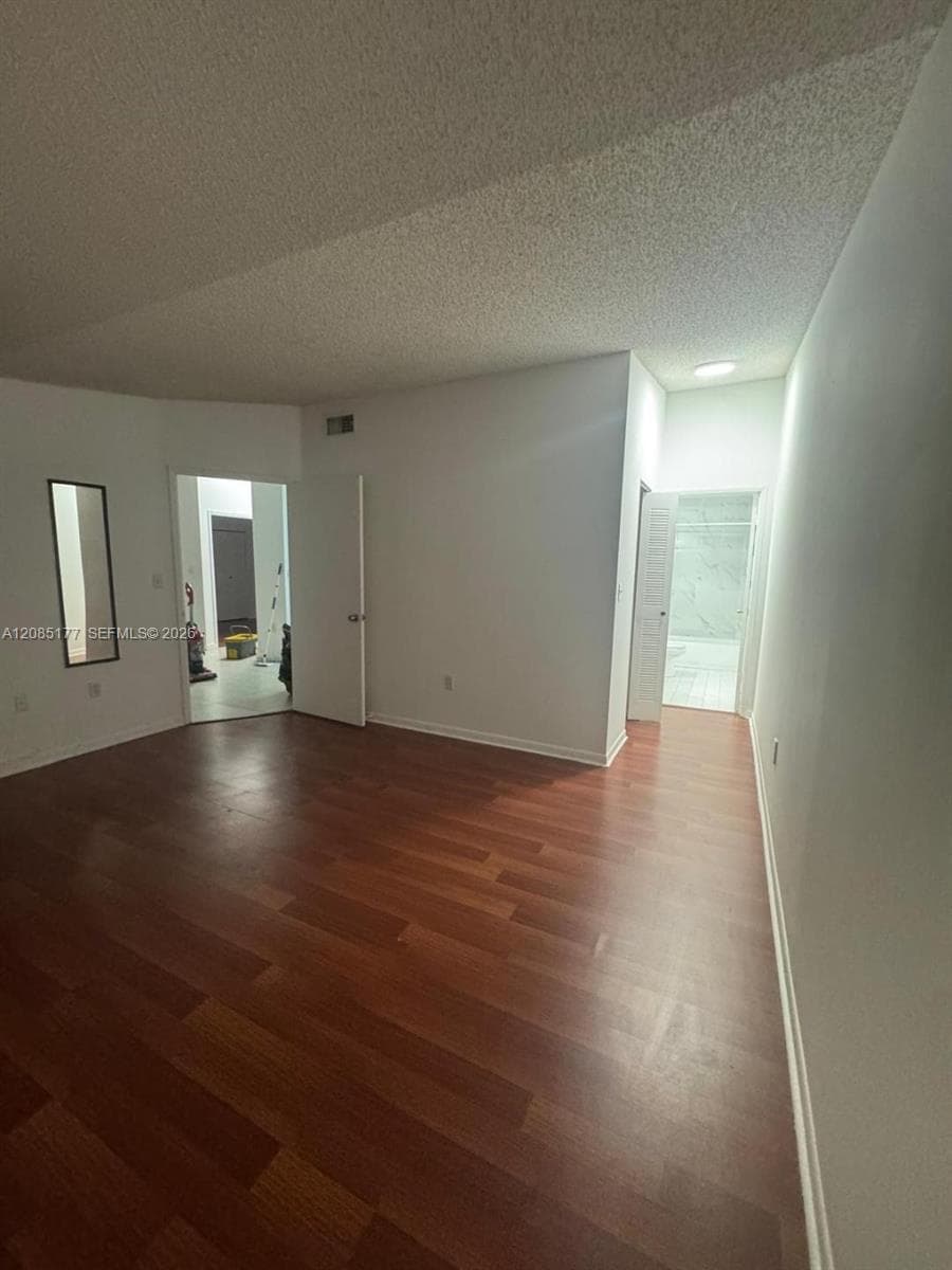 Point Lake Condo · #207 in Miami - Photo 14