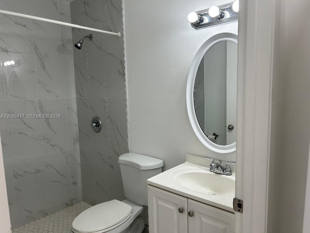 Point Lake Condo · #207 in Miami - Photo 18