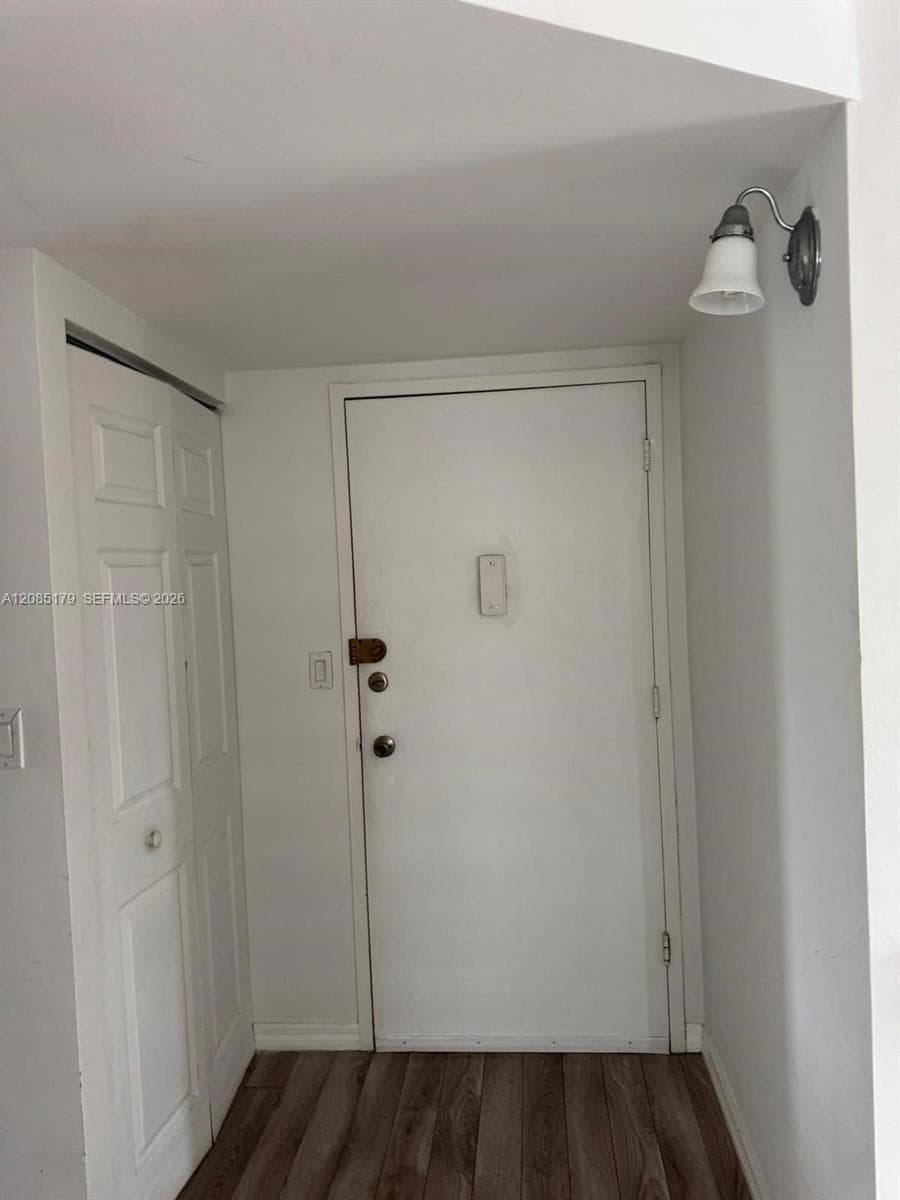BUCKLEY TOWERS CONDO - EA · #515W in Miami - Photo 6