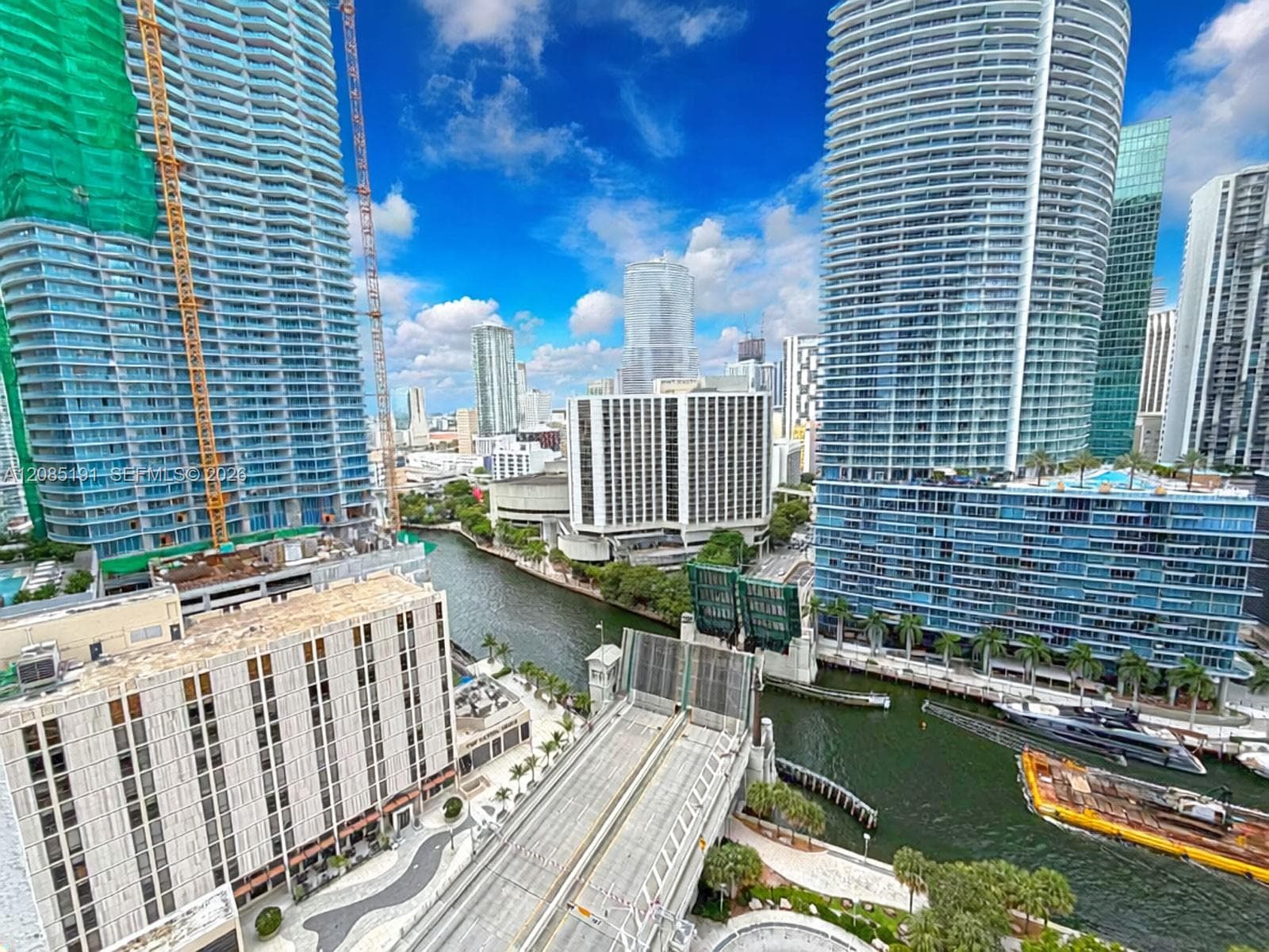 Icon Brickell I · #2303 in Miami - Photo 4