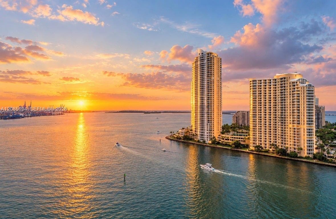 One Miami · #1801 in Miami - Photo 4