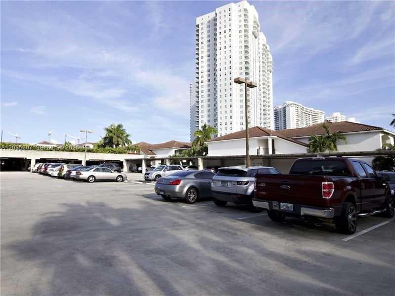 Village By The Bay Condo · #10103 in Aventura - Photo 36