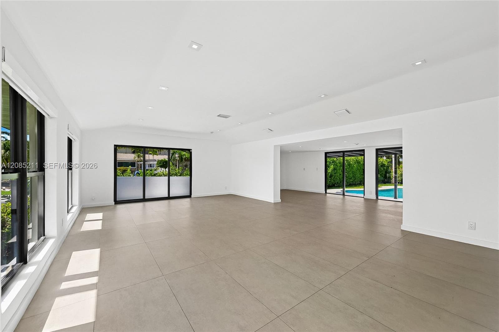536 Hibiscus Dr #. photo 8